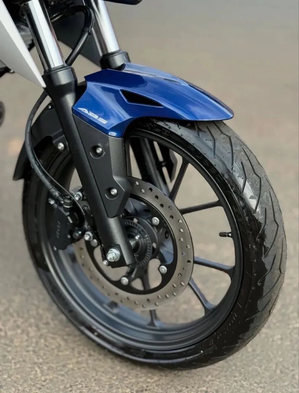 CB300F com ABS  - Foto 3