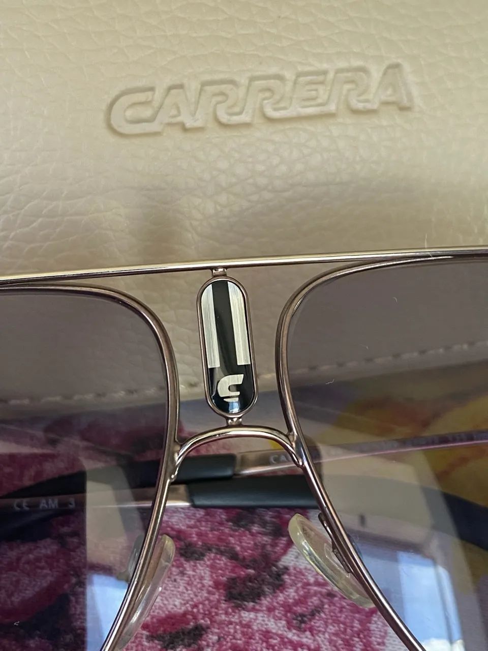 Óculos Carrera modelo aviador  - Foto 3