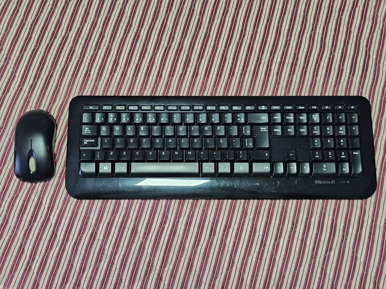 Teclado sem fio Microsoft 