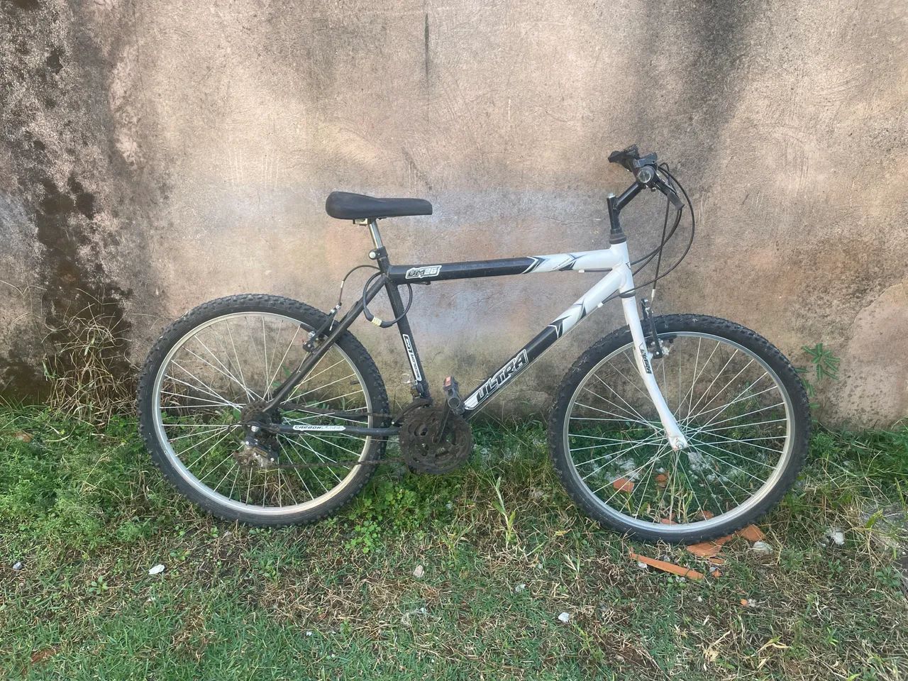 Bicicleta de 18 marchas impecável  - Foto 3