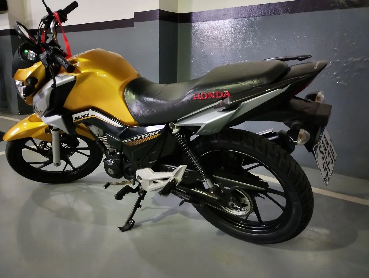 Moto Titan  - Foto 2
