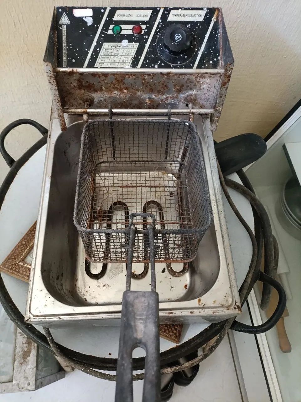 Fritadeira elétrica 220v