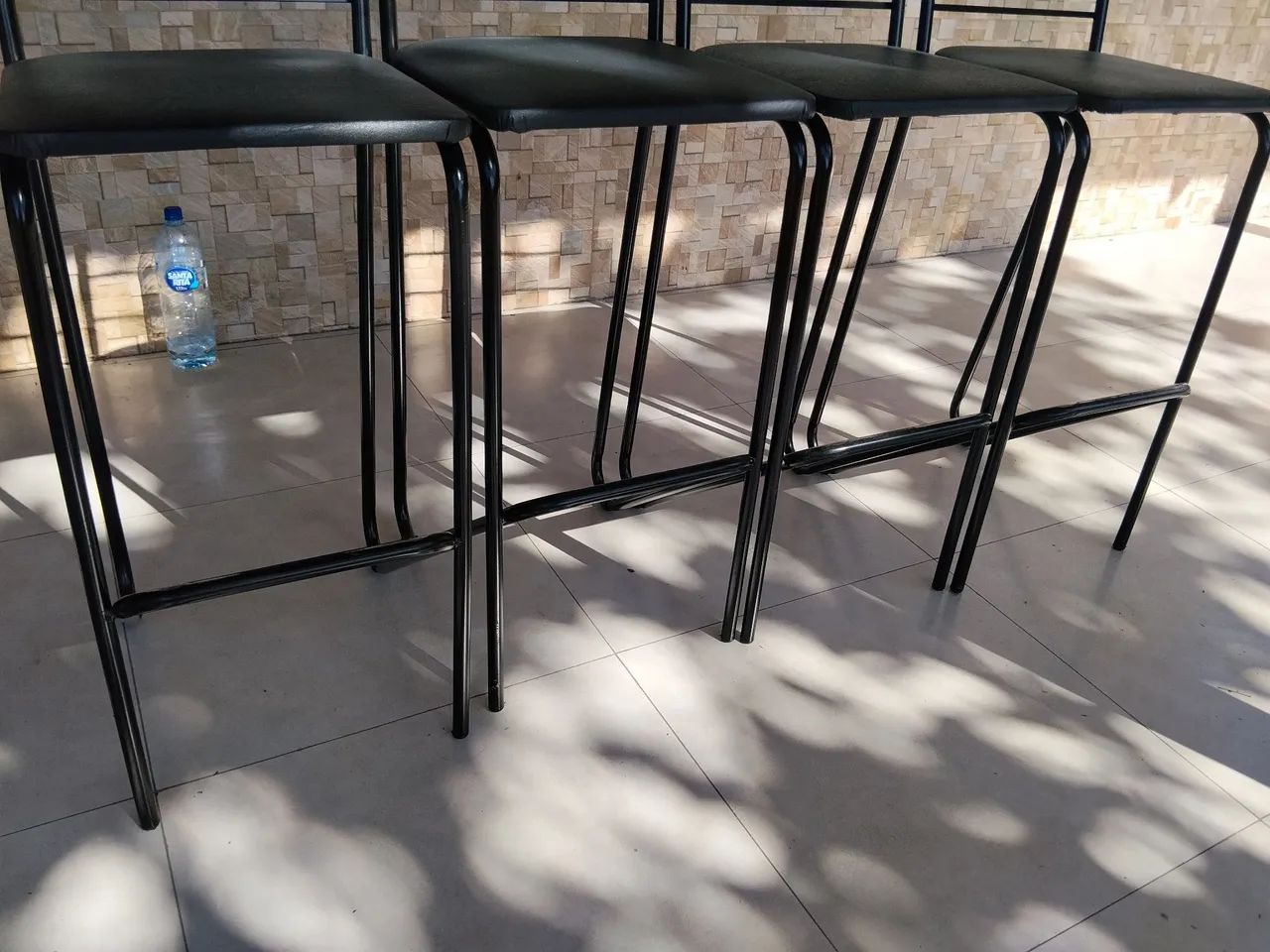 Conjunto de banquetas - Foto 2