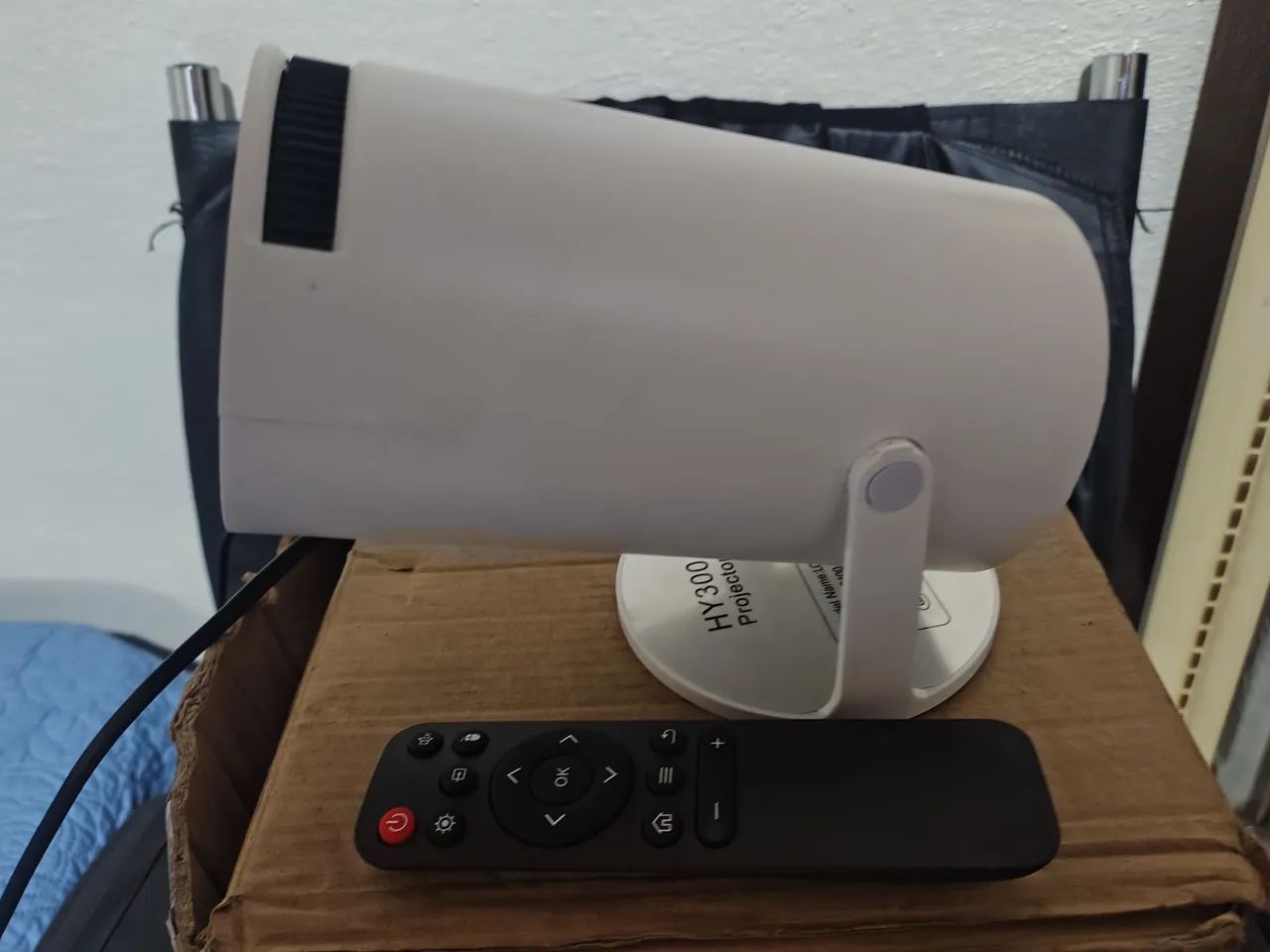 Projetor HY300 4k 