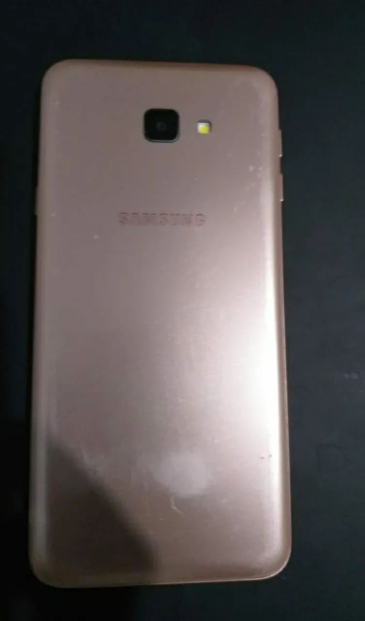 SAMSUNG J4+ - Foto 3