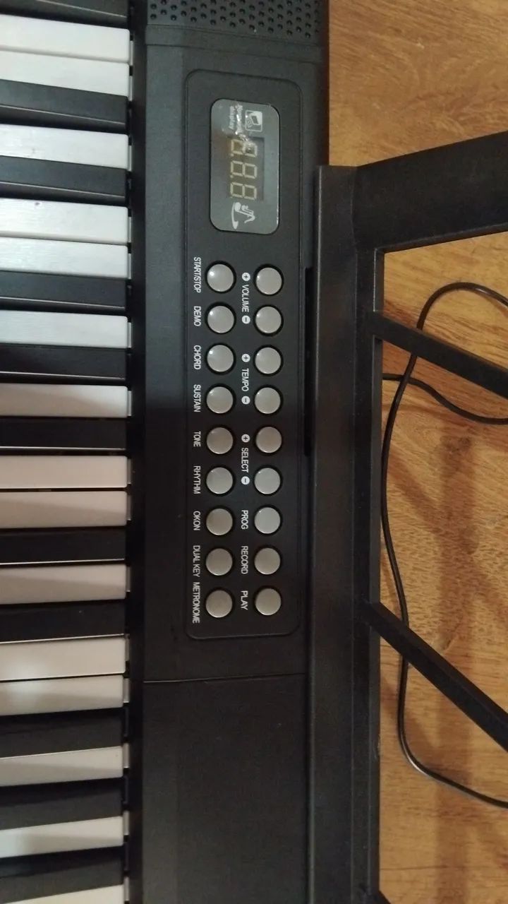 Teclado musical. - Foto 2
