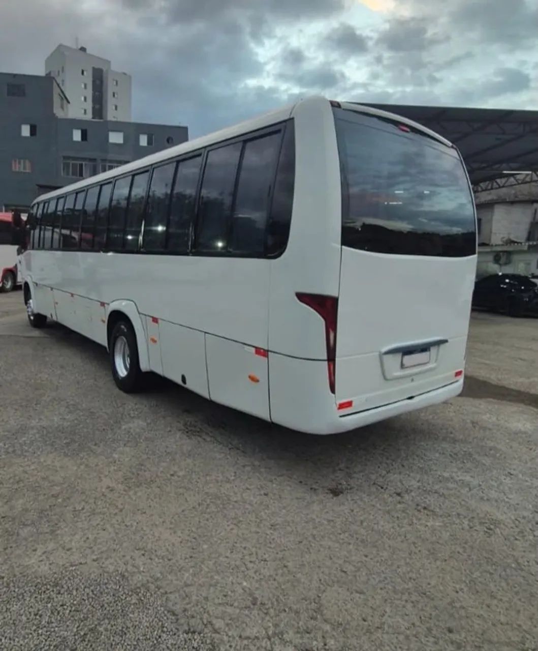 Vendo Marcopolo 2016 ( entrada28 mil) - Foto 4