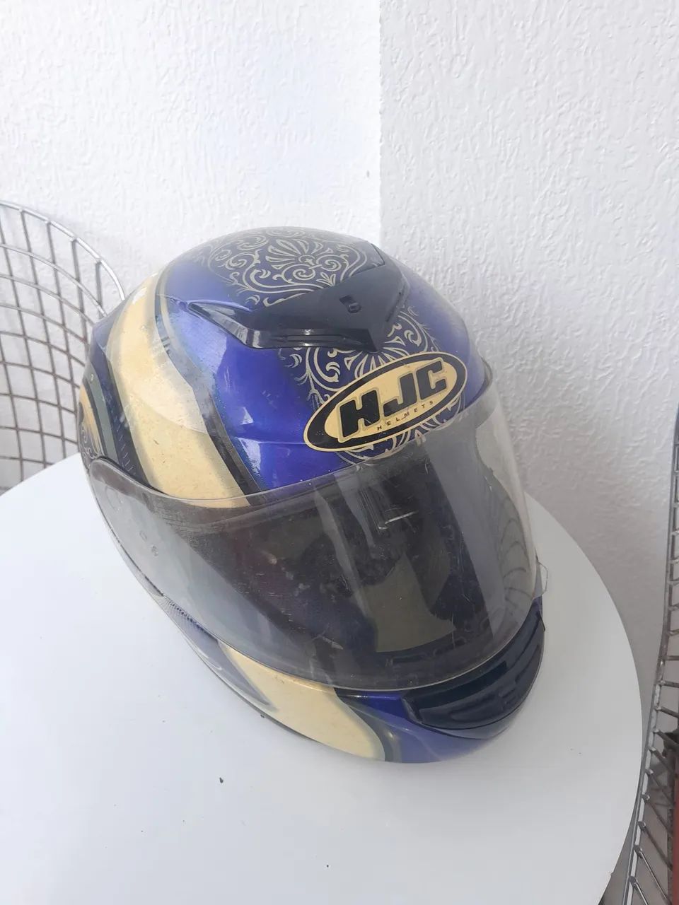 Capacete HJC. 