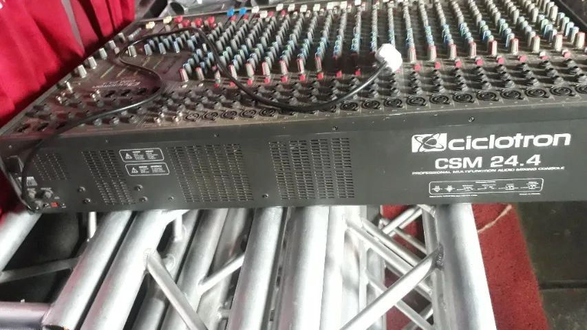 Mesa de som analógica Ciclotron CSM 24.4 - Foto 2