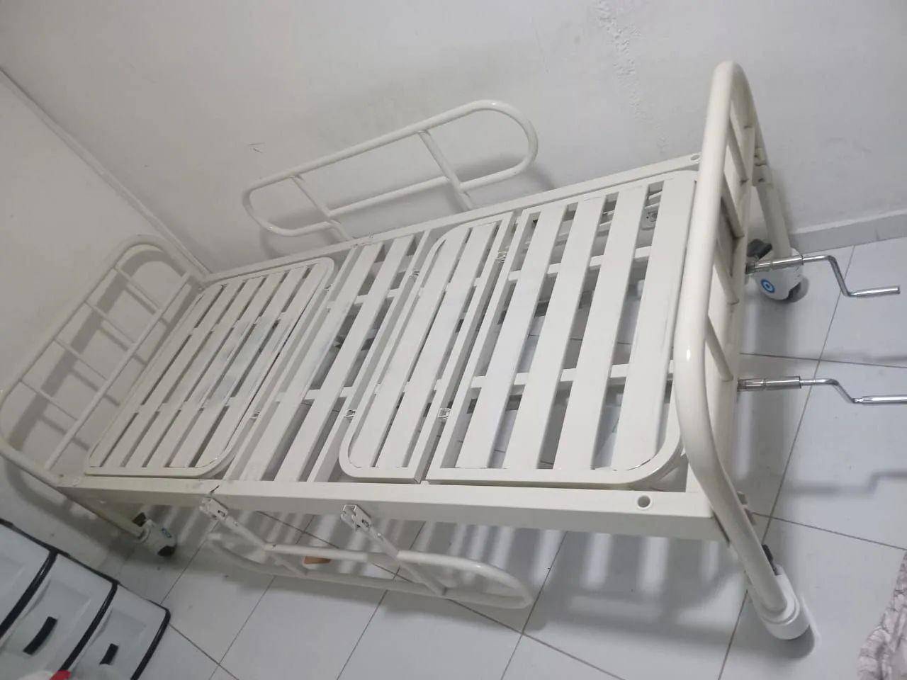 CAMA HOSPITALAR SEMI NOVA  - Foto 5
