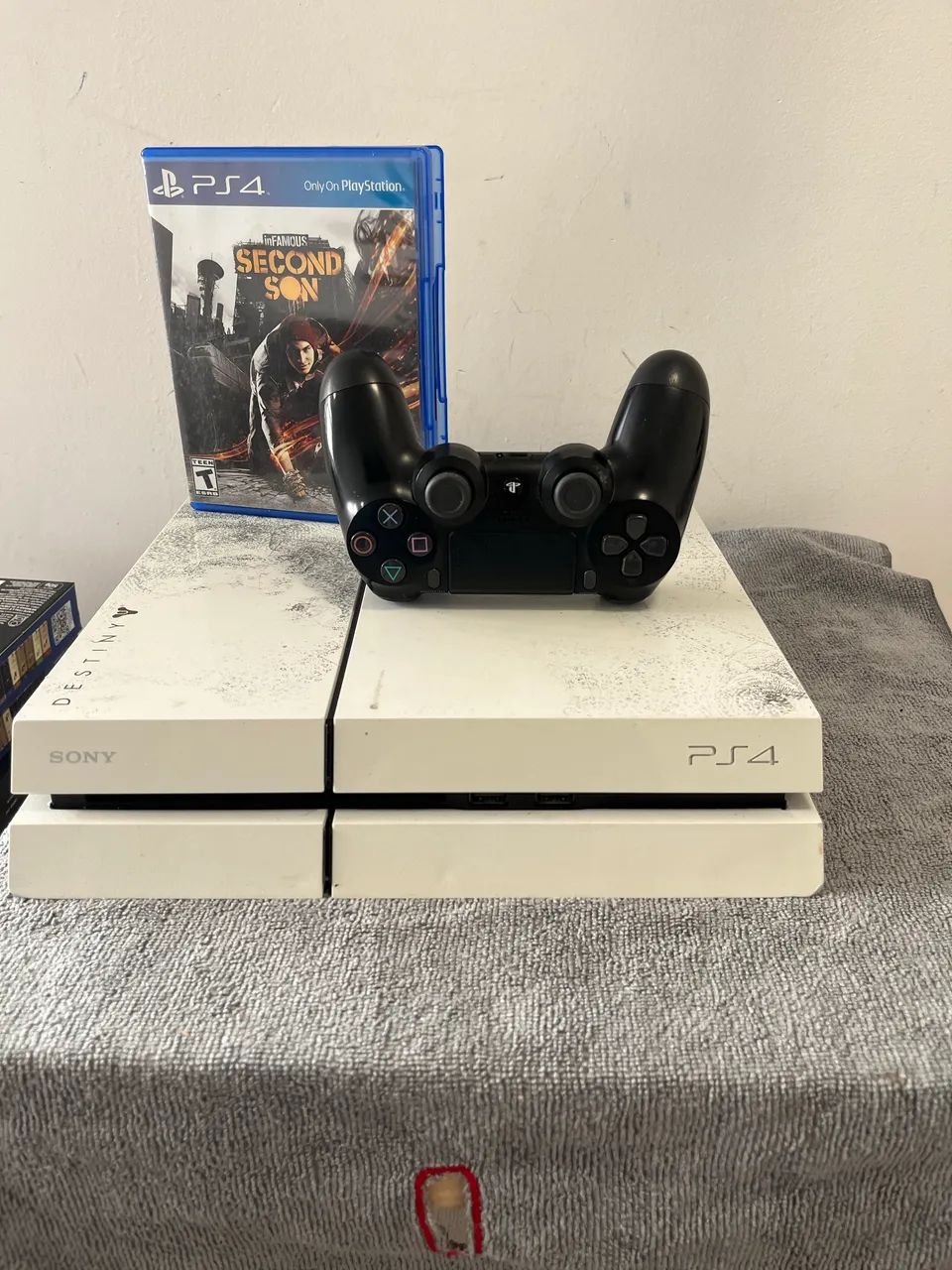 PlayStation 4 destiny 2tb  - Foto 3