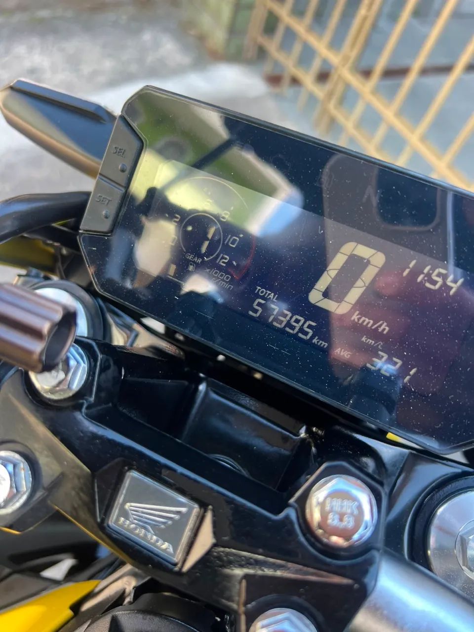 CB Twister 300F - Foto 2