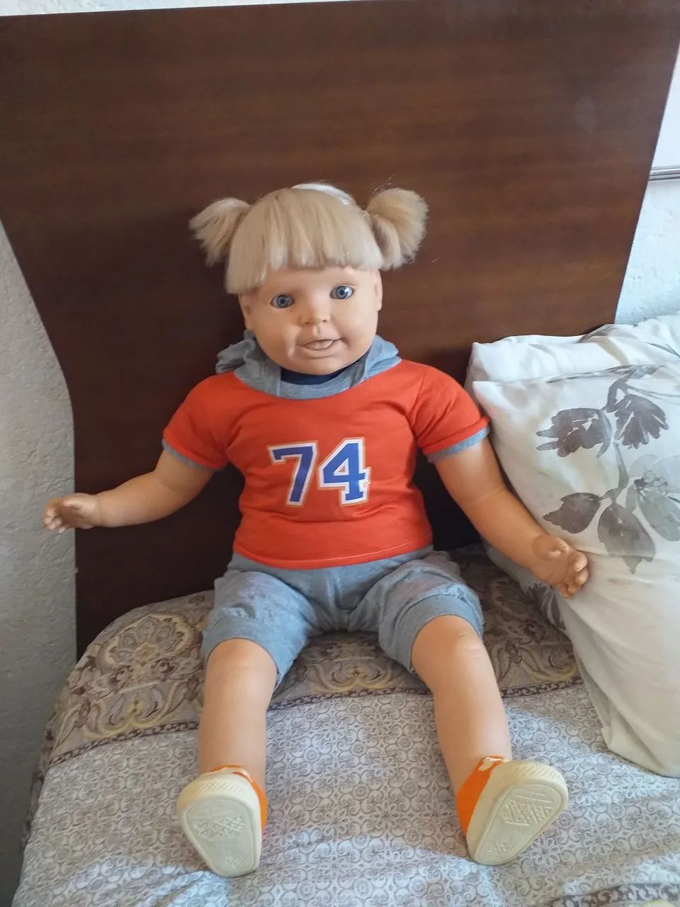 Boneca antiga marca Roma