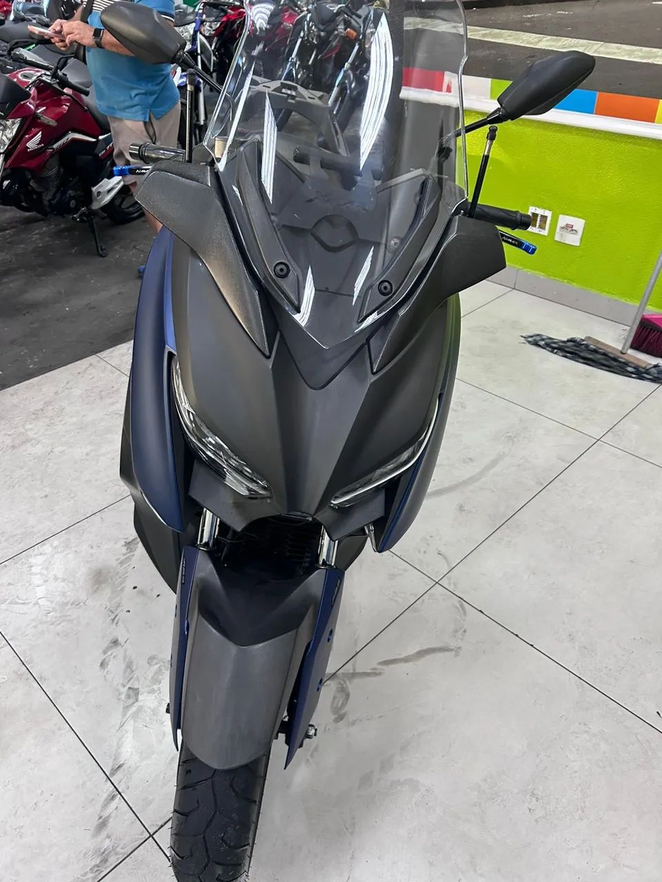 YAMAHA XMAX 250 CONNECTED ABS - Foto 4