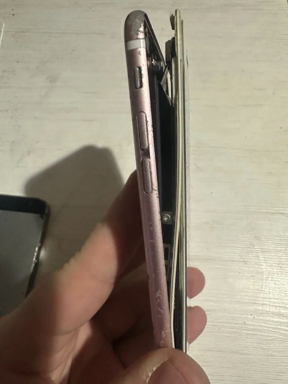 Iphone 6s Rosa e Iphone 5 Preto e Cinza (provavel retirada de peças) - Foto 5