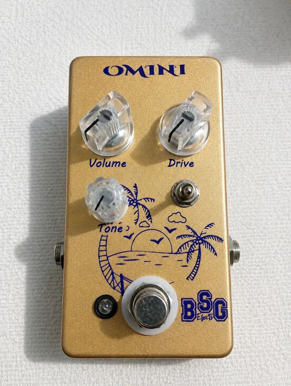 Pedal overdrive omini