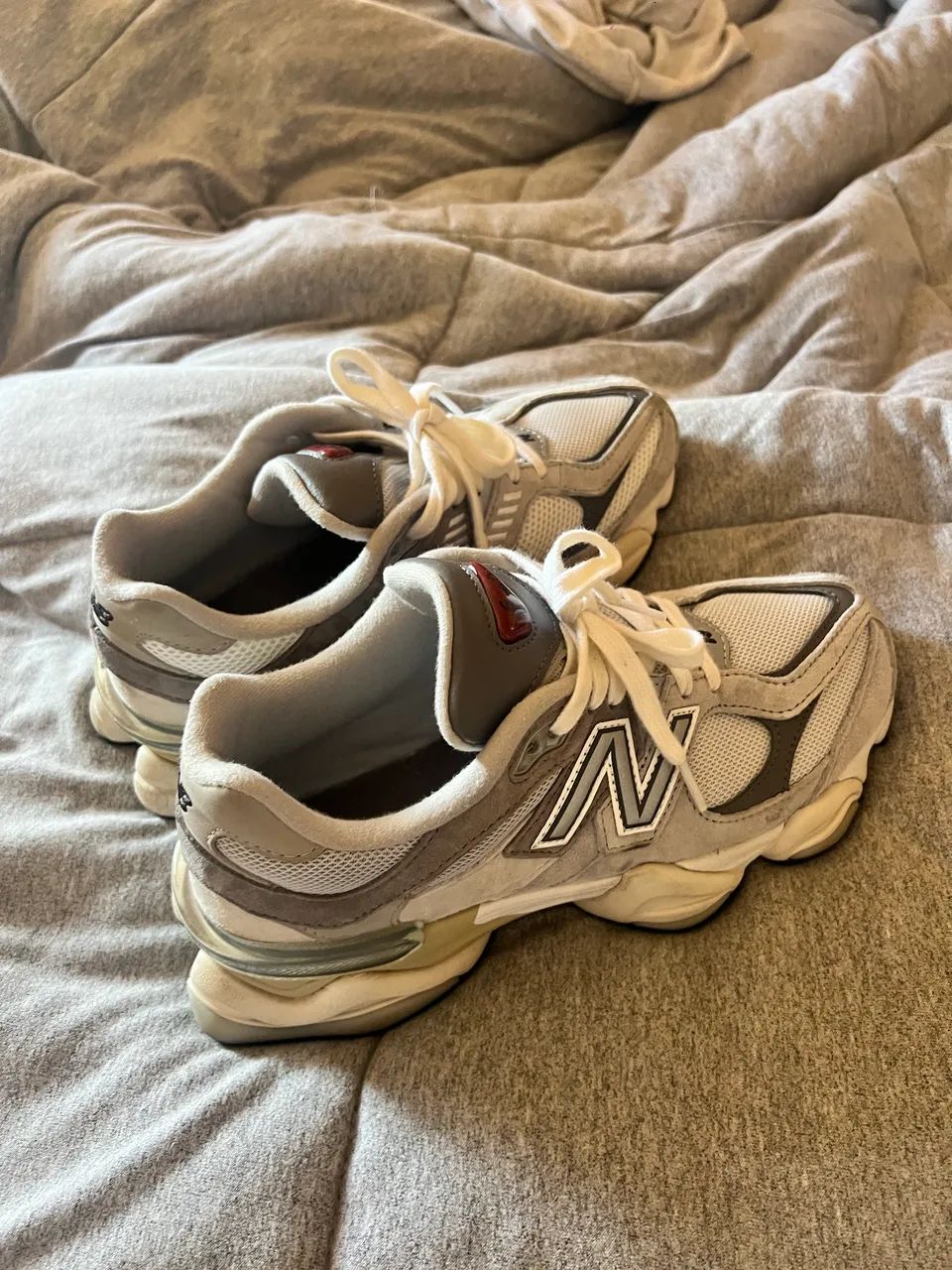 New Balance 9060