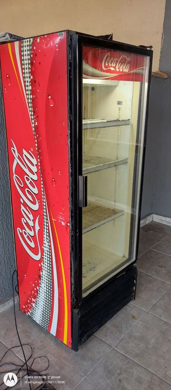 Geladeira expositora metal frio v 220 funcionando valor 999 reais  - Foto 2
