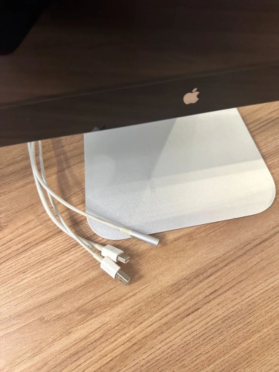 Monitor Apple LED Cinema Display 27 A1316 - 2K IPS - Foto 4