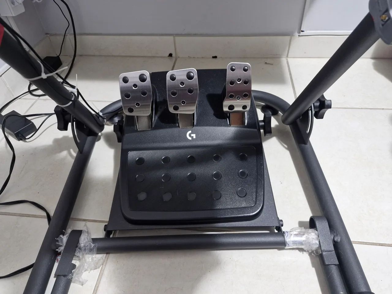 Logitech G923 + Cockpit Veloce V3 (PS5/PC) - Foto 4