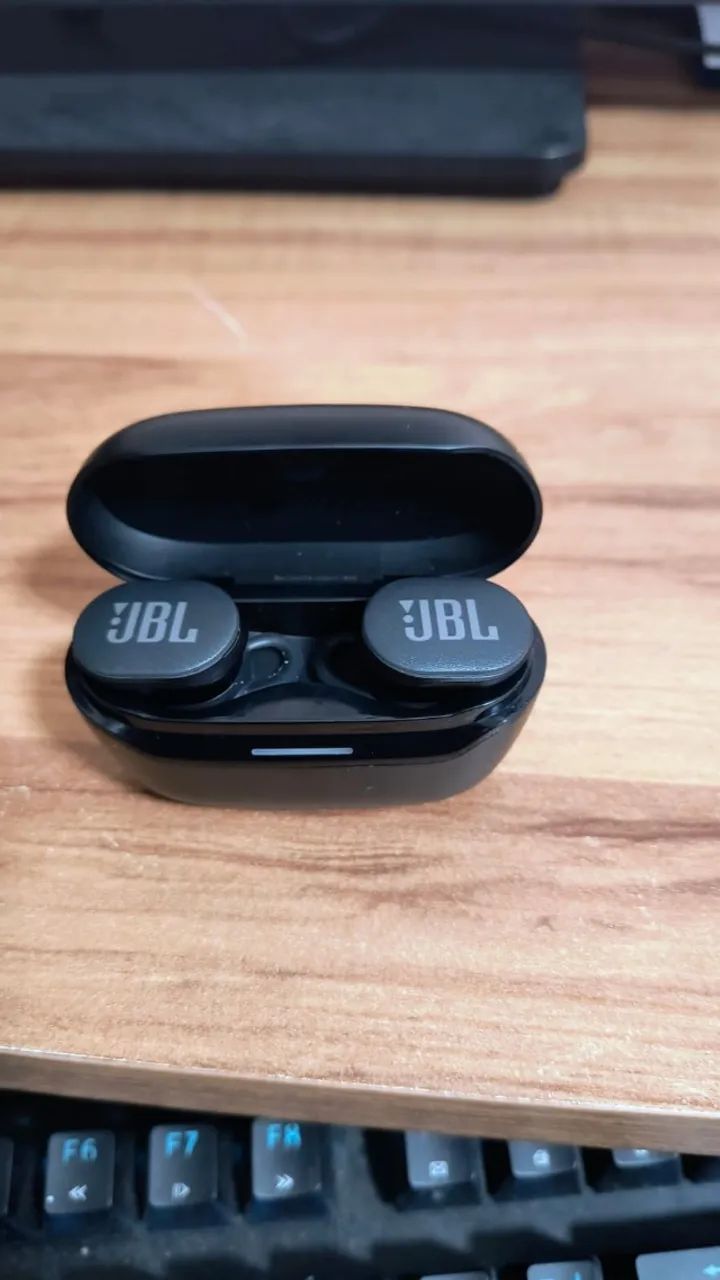 Fone De Ouvido Bluetooth JBL Endurance Race 2 Com Cancelamento De Ruído - Preto
