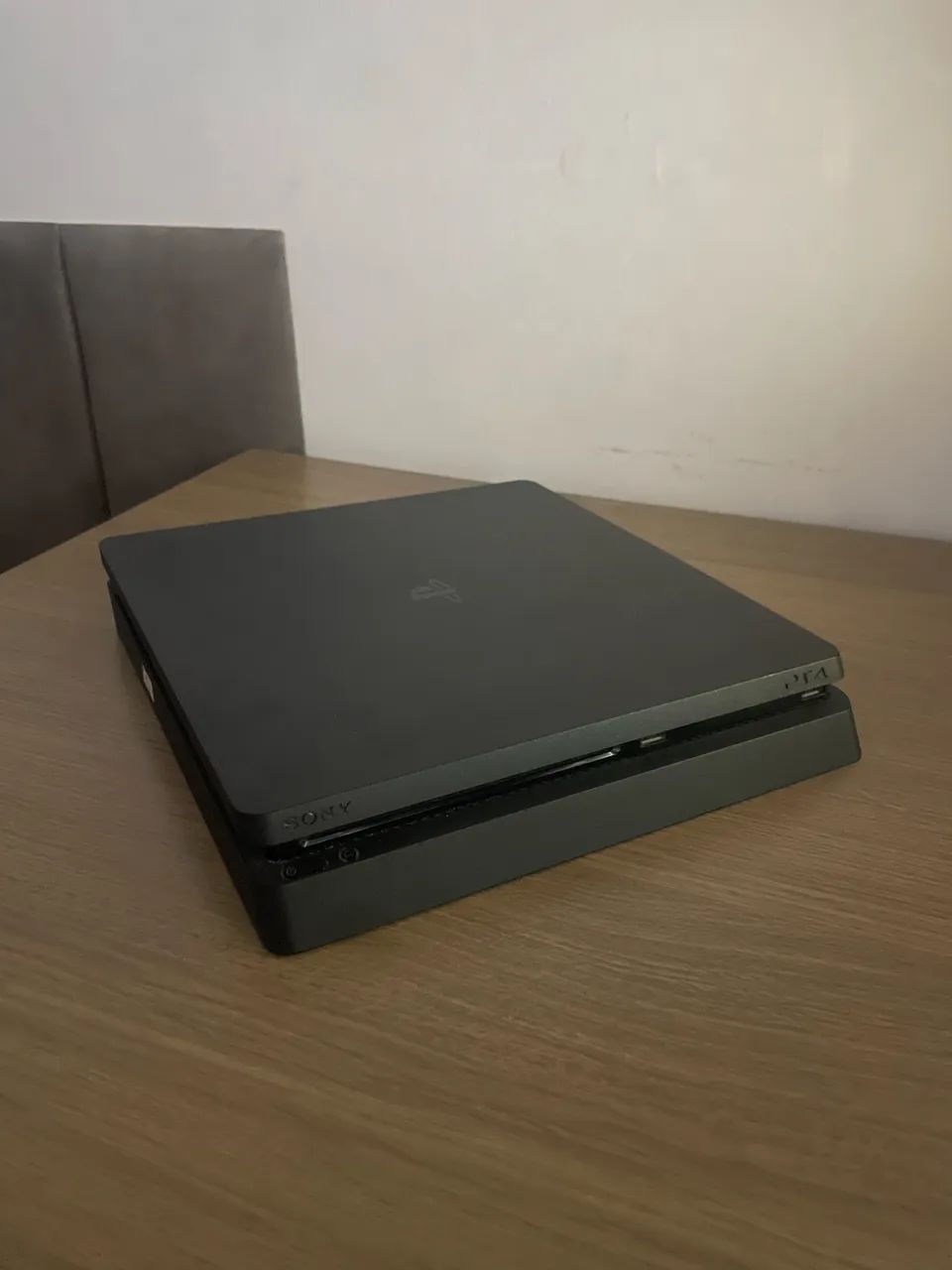 Console PS4 - 2TB - Usado - Excelente Estado