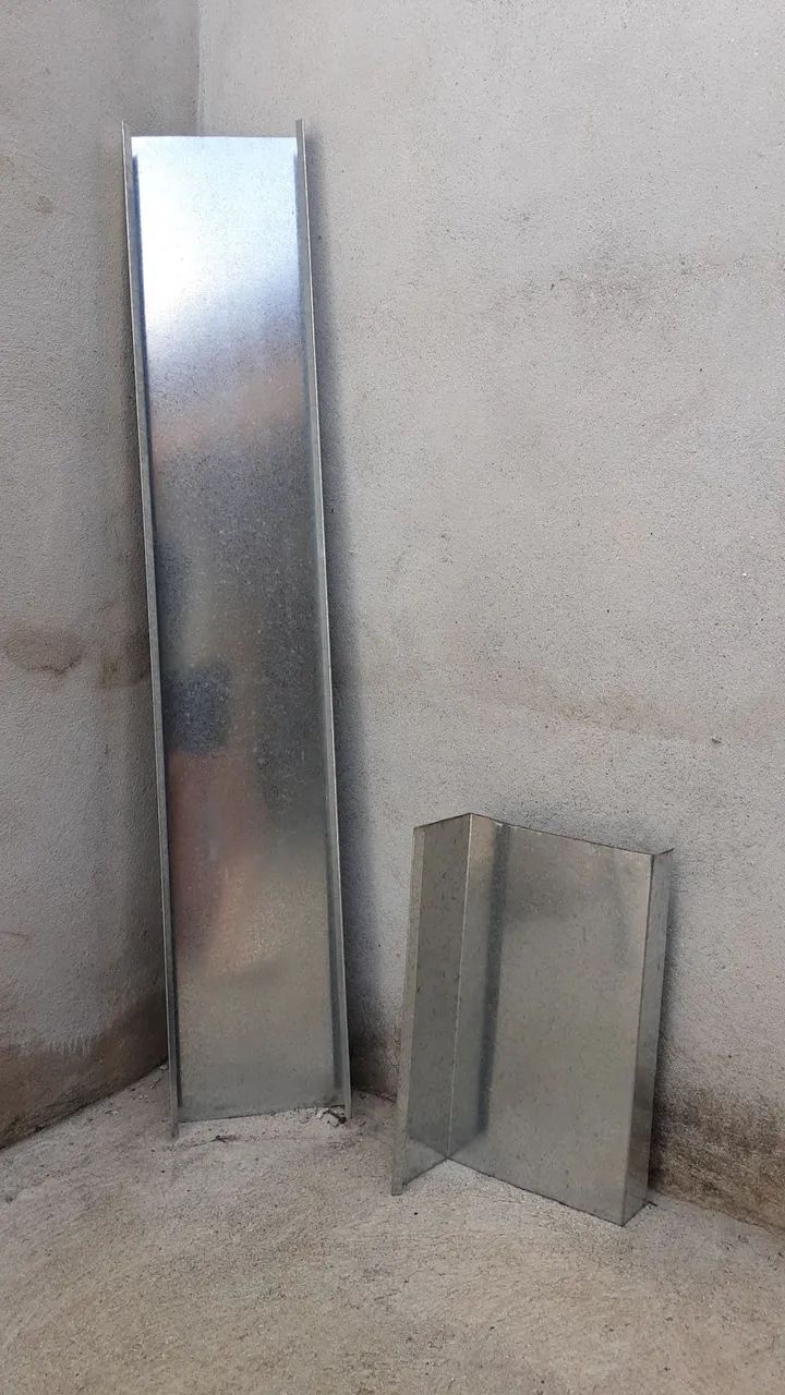 Vendo Rufo/ calha para muro - Foto 2