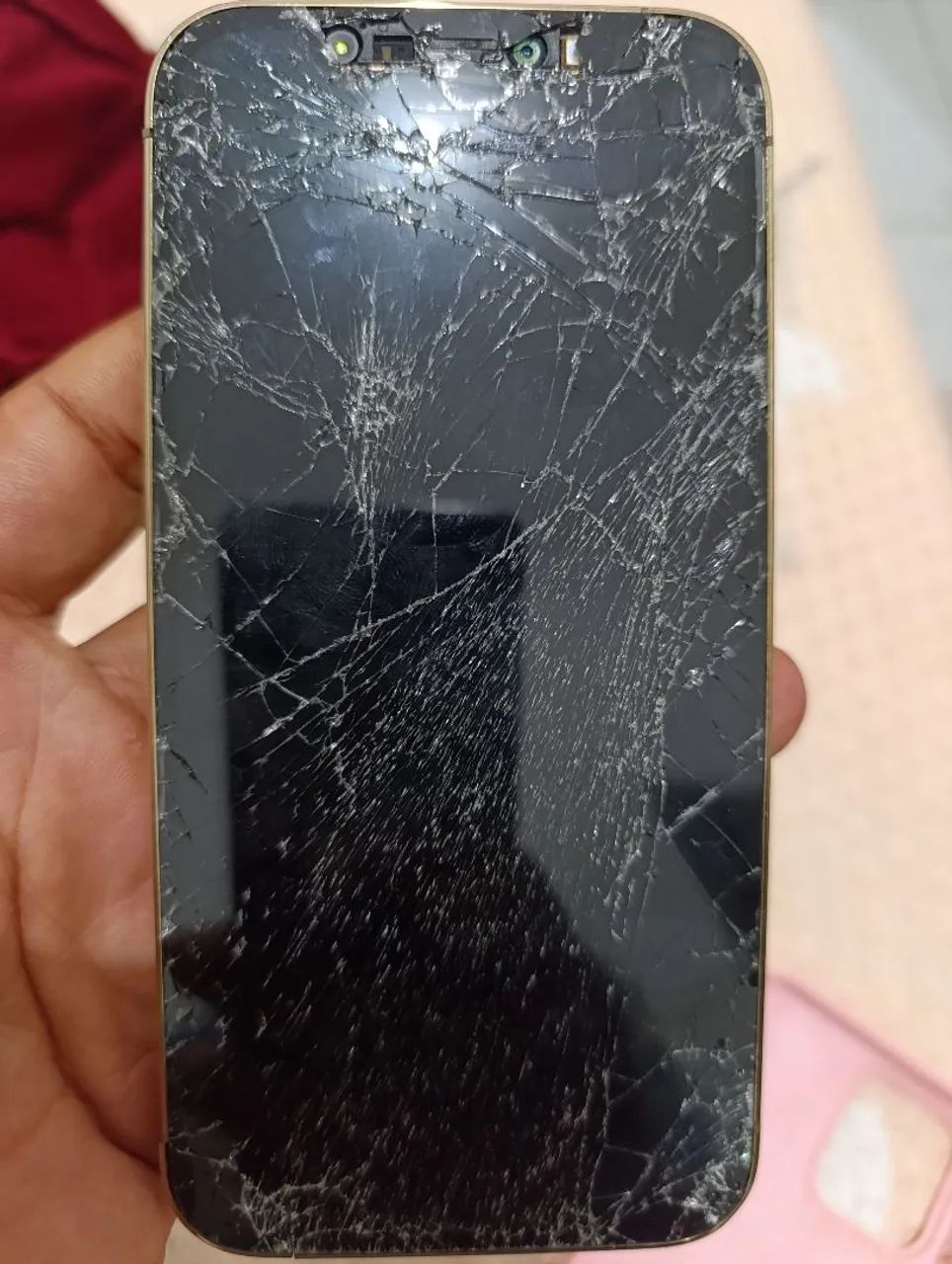Vendo um ifhone 12 pró. - Foto 2