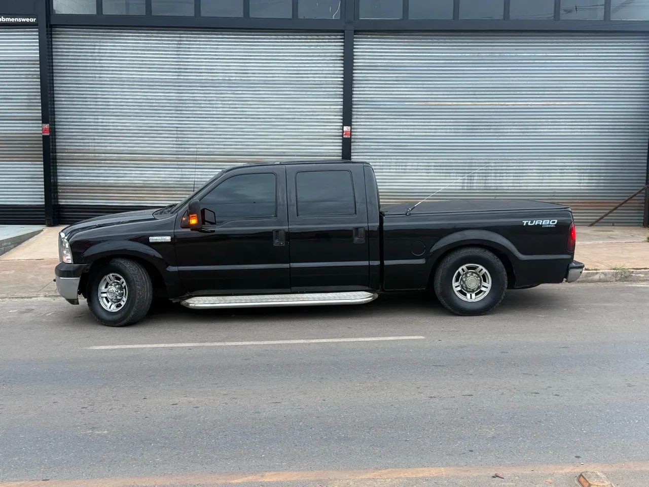 Ford F-250 CD XLT 4.2 TB 2005