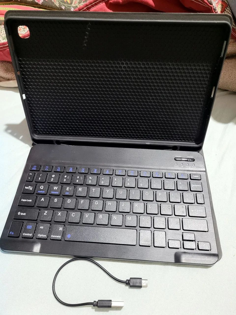Capa e teclado para tab s6 lite 10.4 - Foto 2