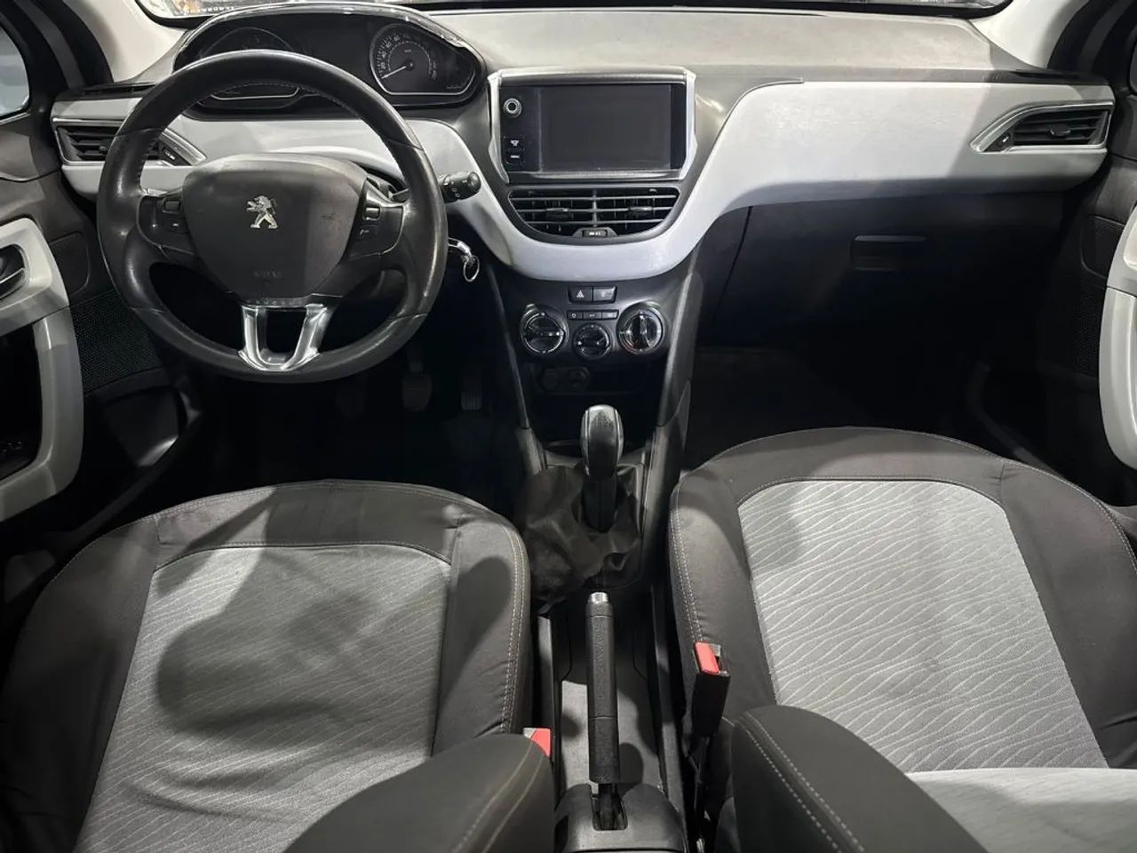 Peugeot 208 Active/active Pack 1.5 Flex 8V 5P 2014 - Foto 2