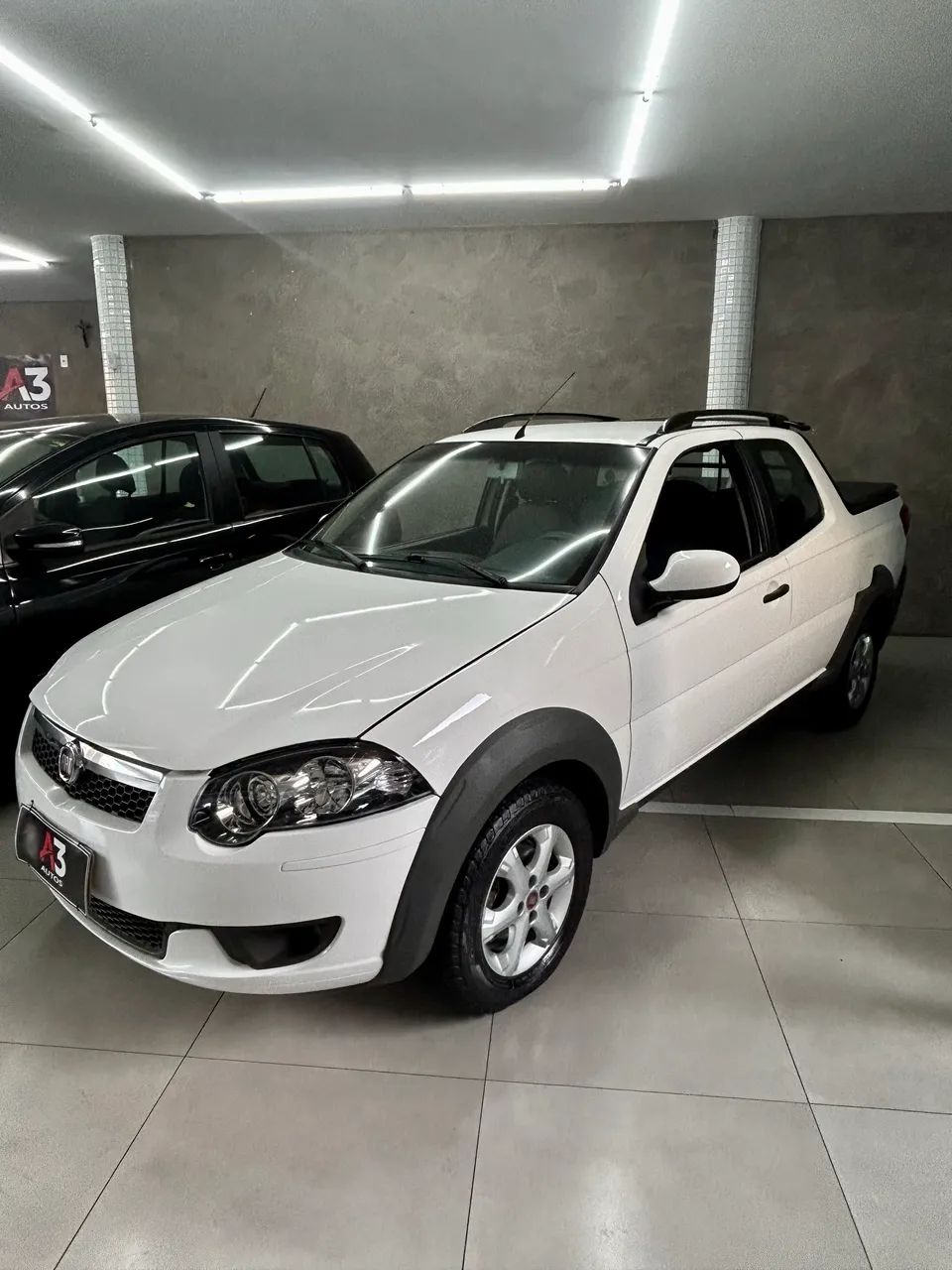 Fiat Strada Trekking 1.6 16V Flex CD 2015 - Foto 3