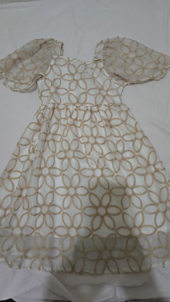 Vestido arrumado