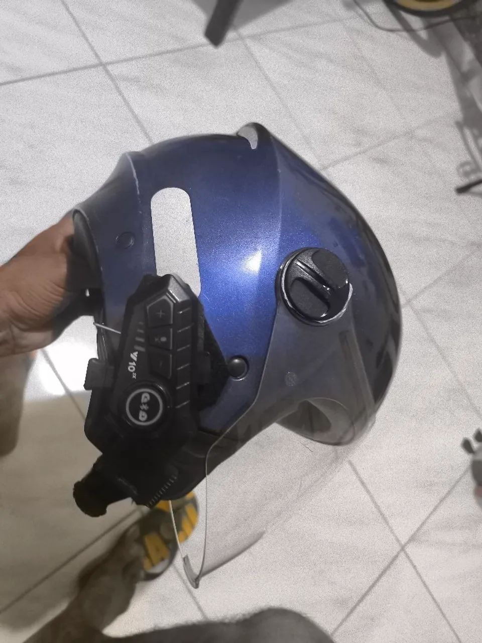 Vendo capacete.