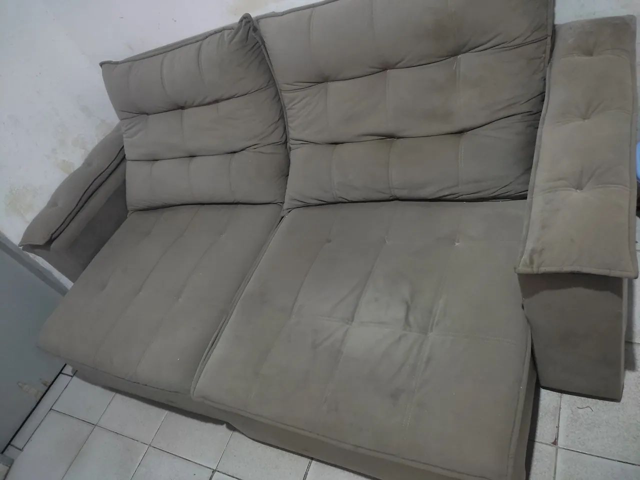 Vende-se sofá retrátil e reclinável  - Foto 2
