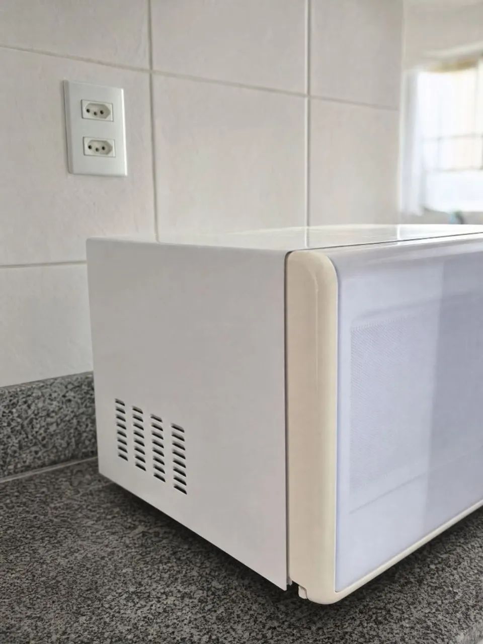Microondas Eletrolux 31L - aceito proposta avista  - Foto 2