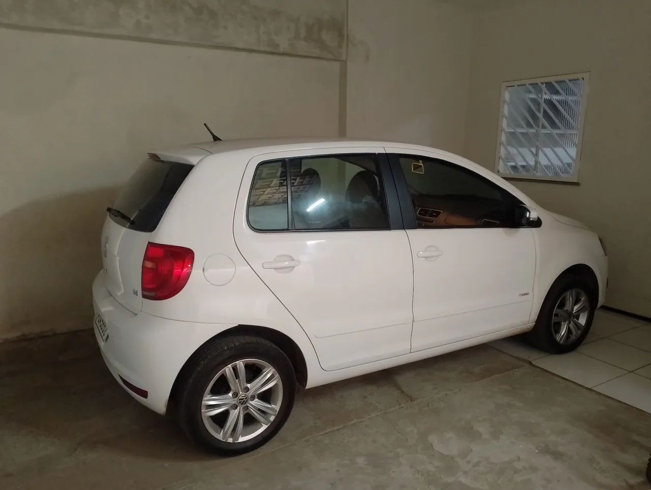 Volkswagen Fox Fox 1.6 Mi Total Flex 8V 5p 2014