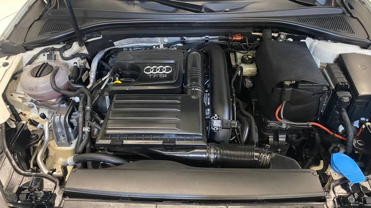 Audi A3 Sedan 1.4/ Attra. 16V TB FSI S-tronic, foto 17 de 20