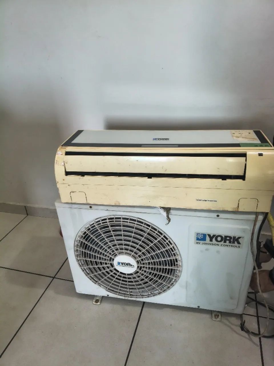 Ar condicionado York 9mil BTUs. - Ar-condicionados - Liberdade, Porto ...