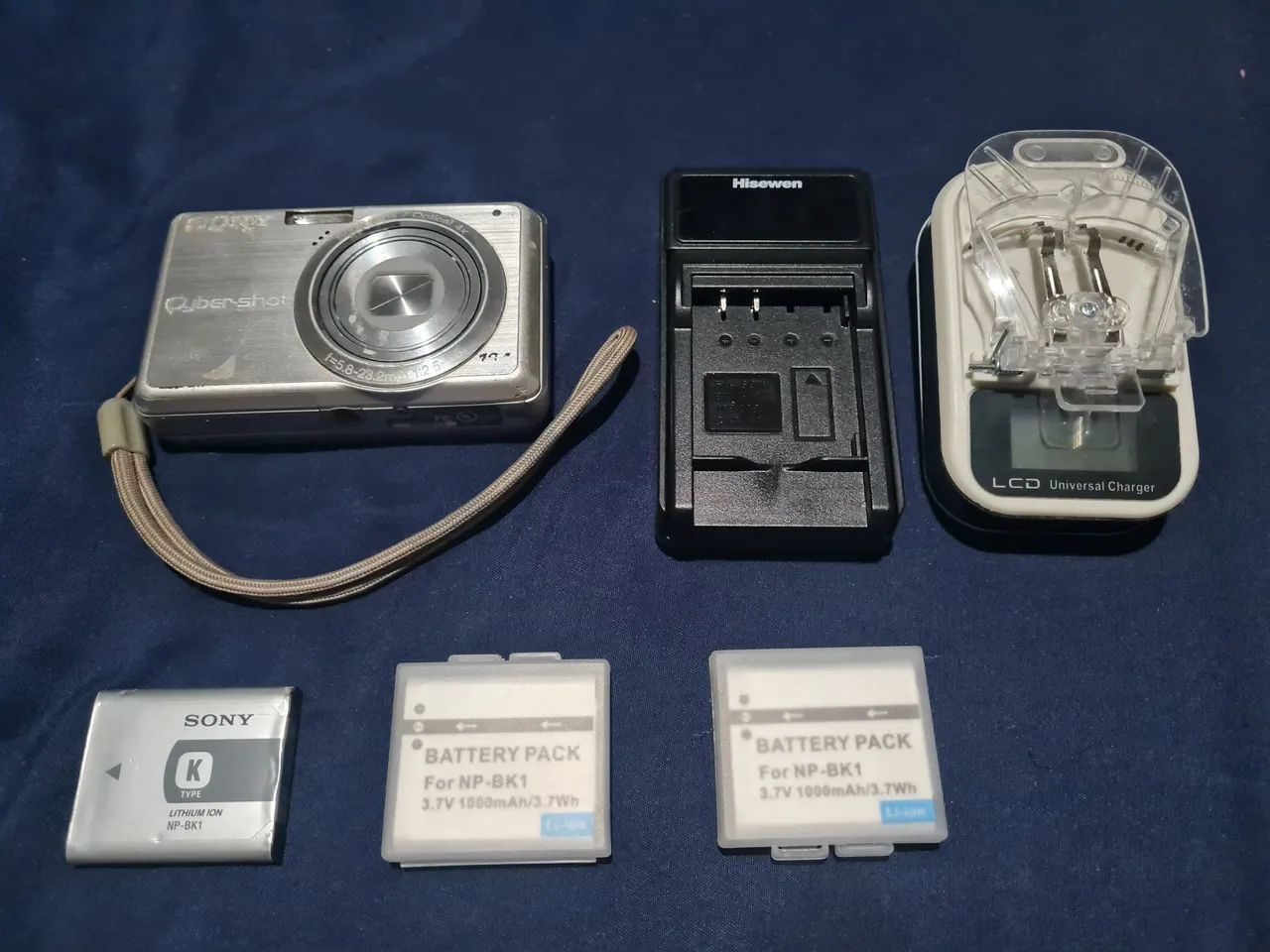 ? Câmera Sony Cyber-shot DSC-S950 - Leia a descrição