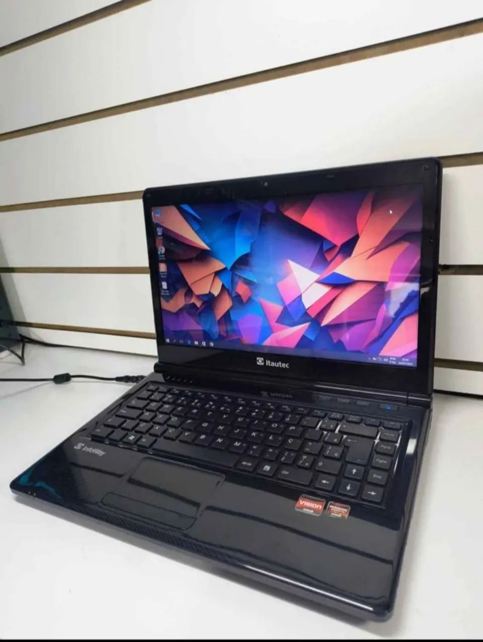 Notebook Itautec 14" 