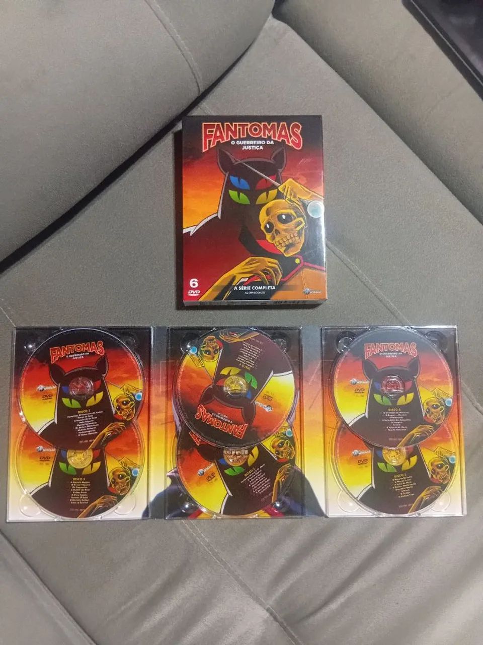 Dvd box fantomas raro  - Foto 3