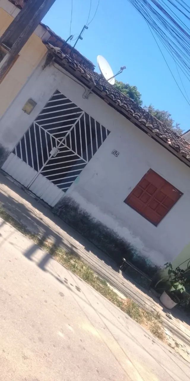 Dona do imóvel Cícera