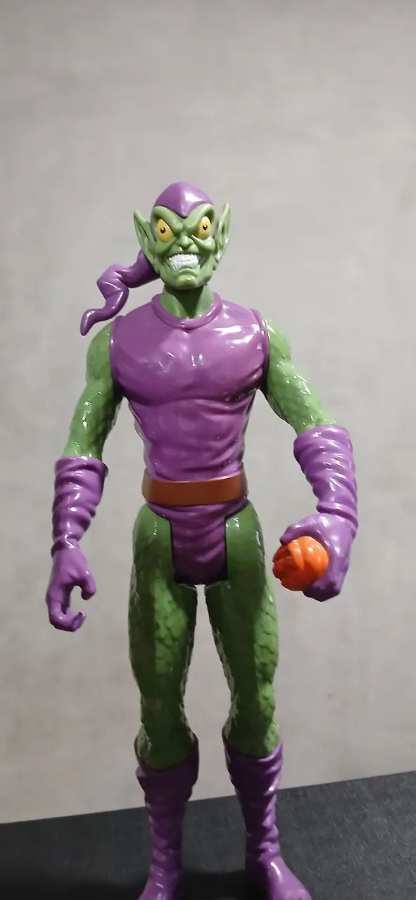 Boneco Duende Verde 30cm hasbro - Foto 3