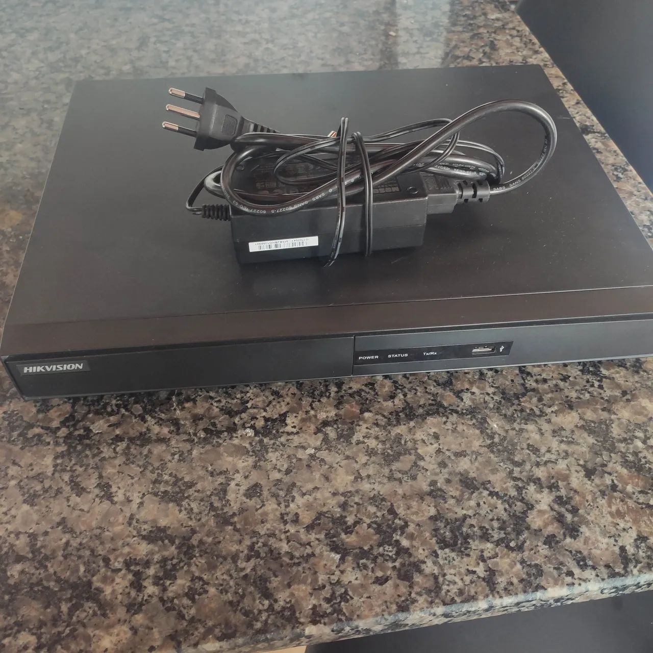 DVR hikvision ds7216 com 16 canais funcionando tudo certinho  - Foto 3