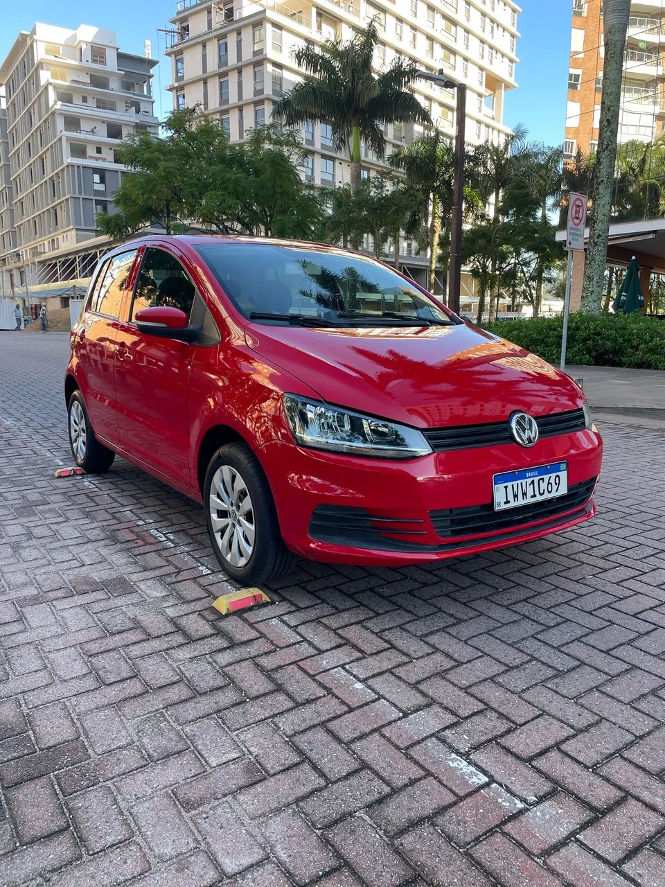 Volkswagen Fox Trendline 1.0 Flex 12V 5P 2016 - Foto 3
