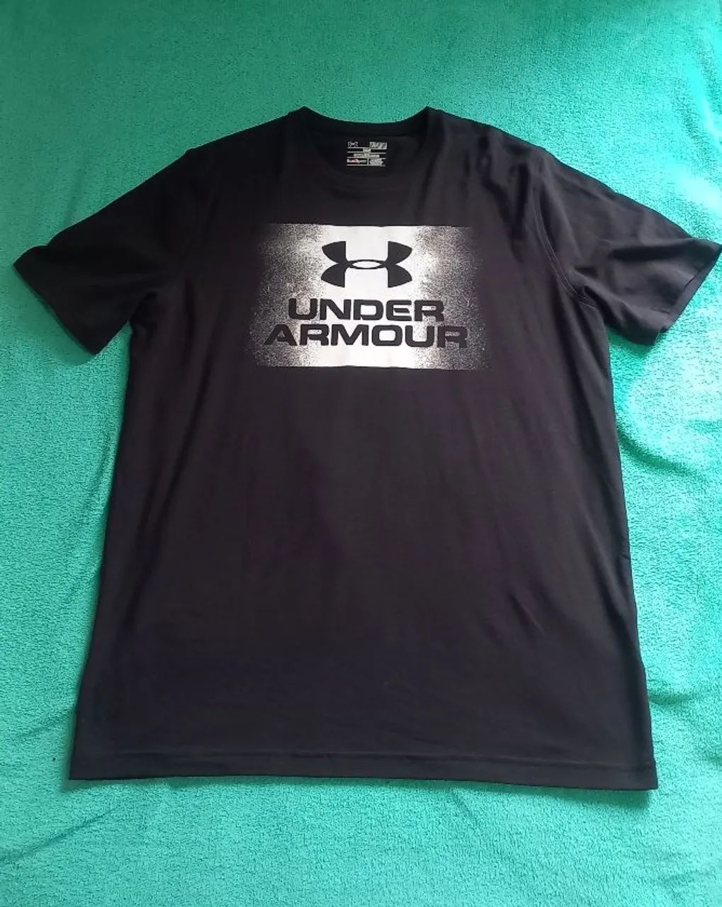 Camisa semi nova - Foto 2
