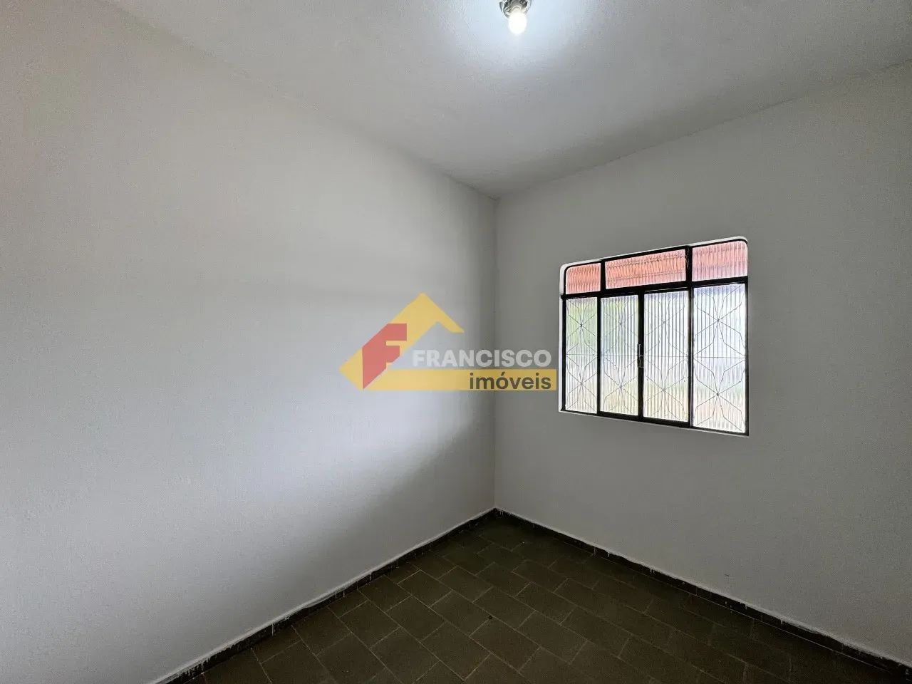 Casa Comercial para aluguel, 2 quartos, 5 vagas, São José - Divinópolis/MG - Foto 4