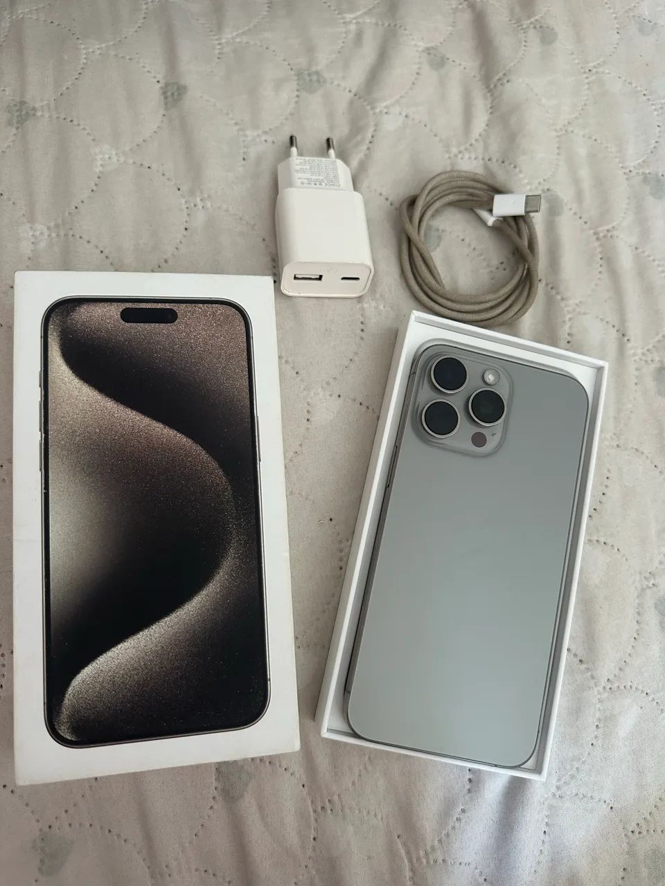 iPhone 15 pro max 256GB