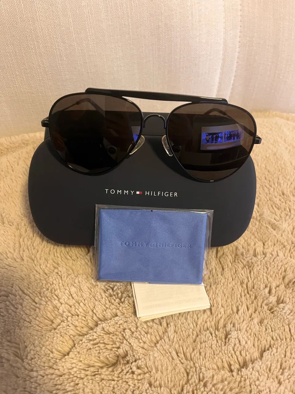 Óculos solar Tommy Hilfiger 